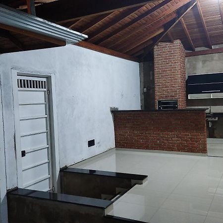 Casa Para Temporada 900 Metros Do Termas Dos Laranjais Villa Olímpia Exterior foto