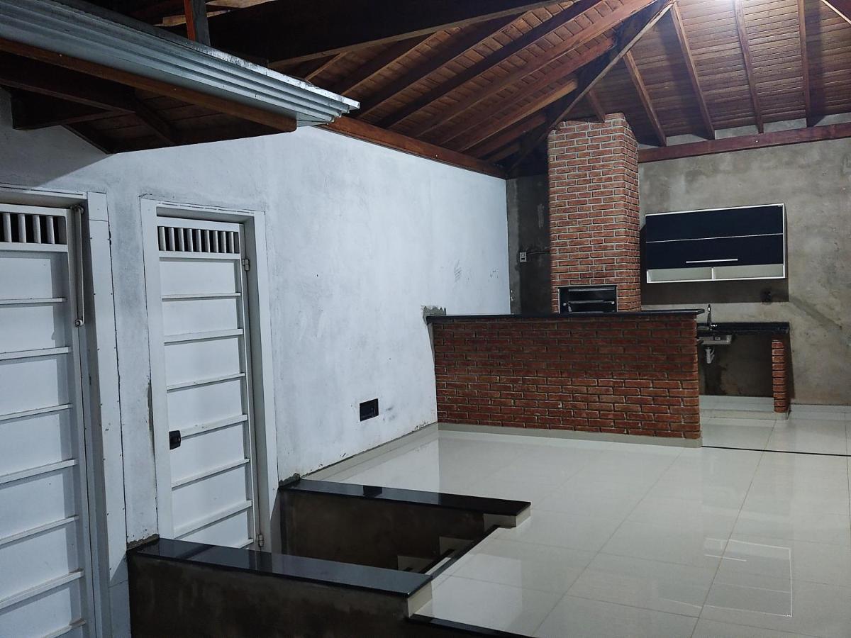 Casa Para Temporada 900 Metros Do Termas Dos Laranjais Villa Olímpia Exterior foto